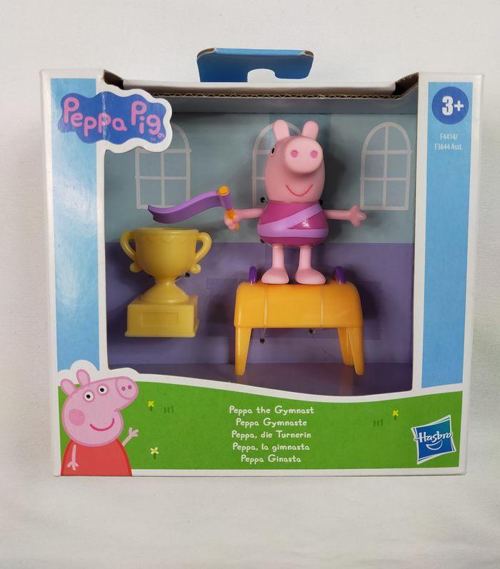 FIGURINE PEPPA PIG GYMNASTE NEUF JAMAIS OUVERT - photo numéro 1