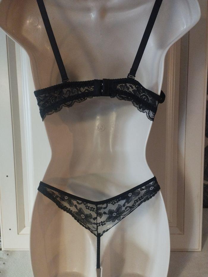 Ensemble lingerie neuf 85B push UP et M pour le string - photo numéro 4