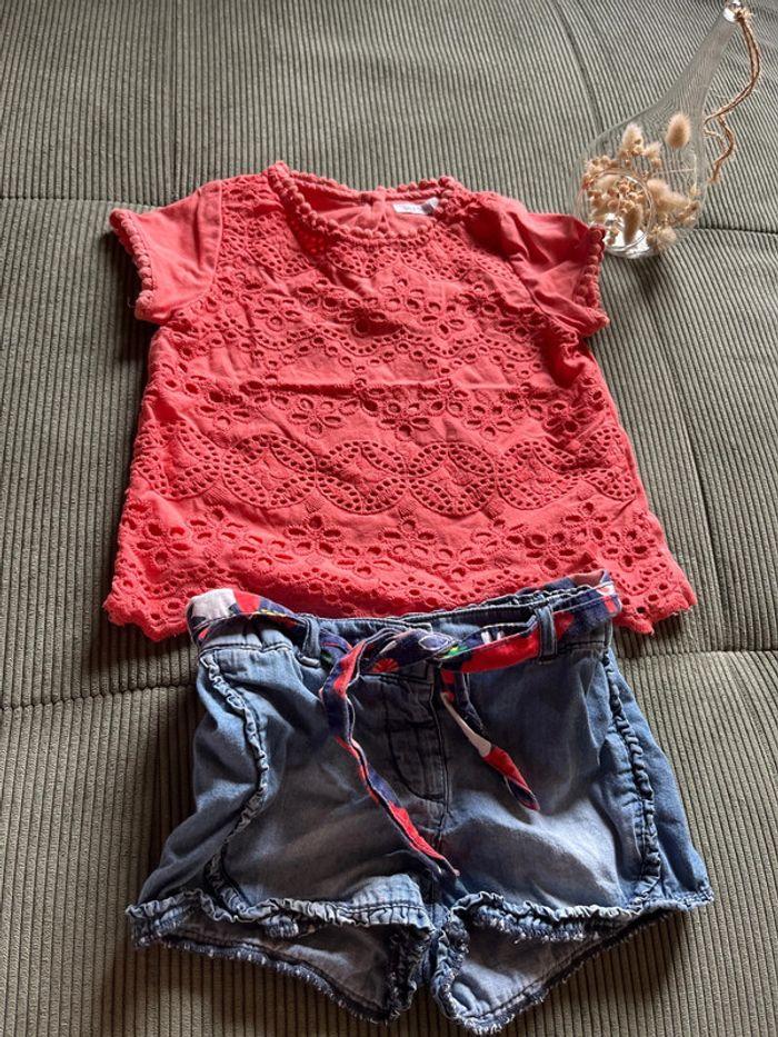 Short en jean + tee shirt corail - photo numéro 1