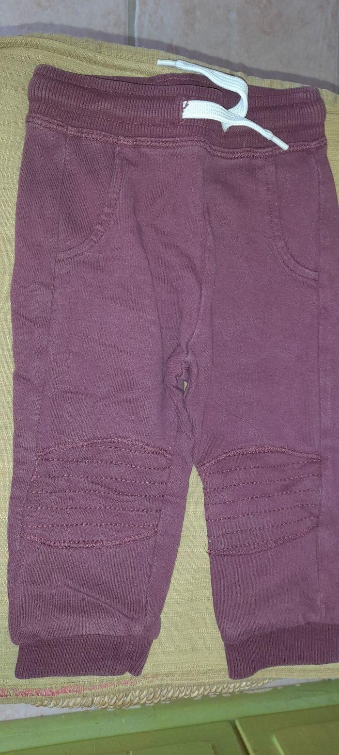 Lot 2 joggings - photo numéro 1