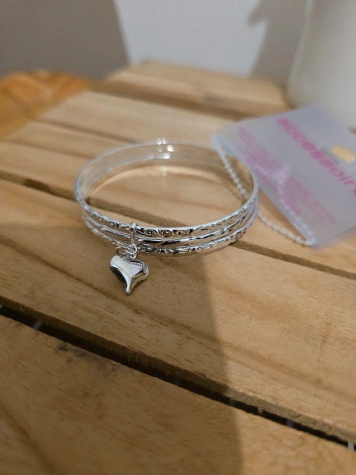 🎁 magnifique petit bracelet  fille neuf - photo numéro 2