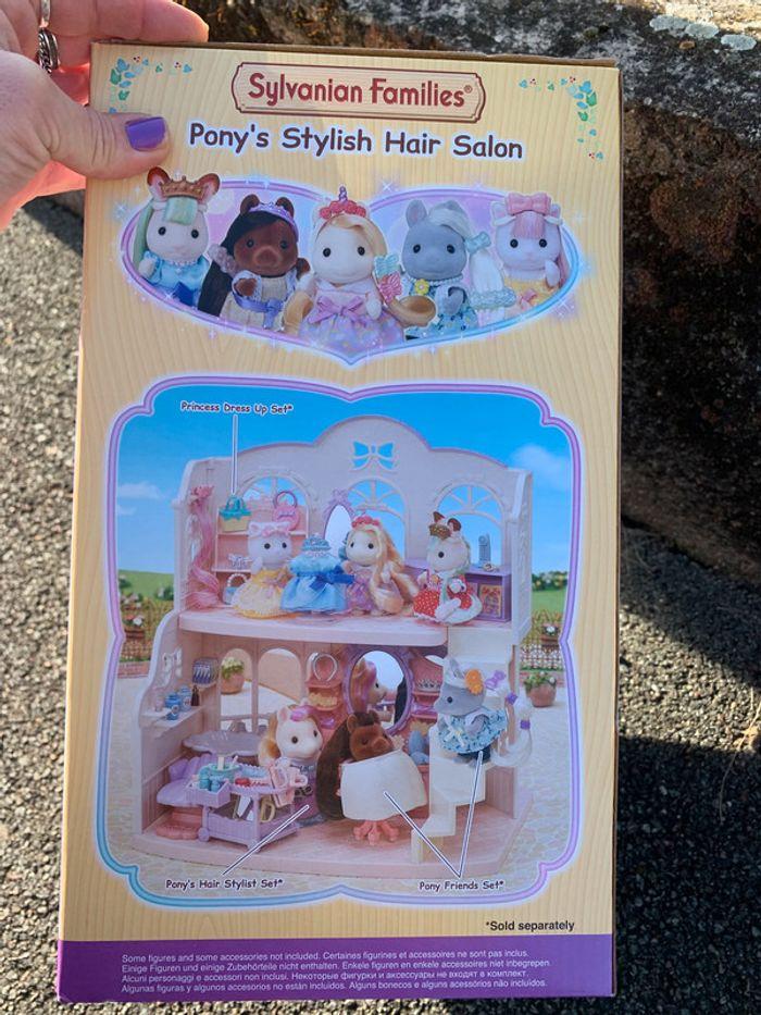 Sylvanian-families Pony's Stylish Hair Salon neuf jamais déballé - photo numéro 3