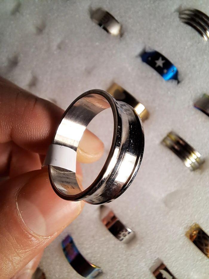 Bague  acier inoxydable argentée - photo numéro 1