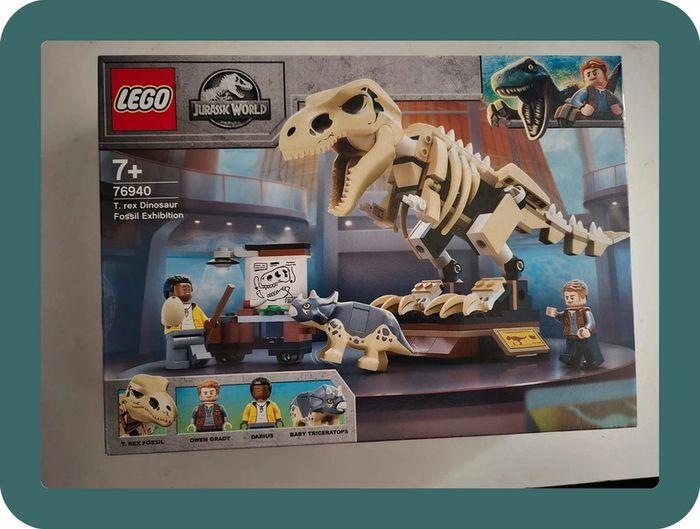 🌟LEGO 76940 Jurassic World L’Exposition du fossile du T. Rex - photo numéro 1