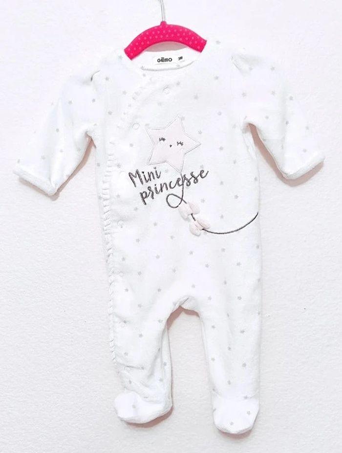 Pyjamas bébé fille taille 3 mois - photo numéro 2