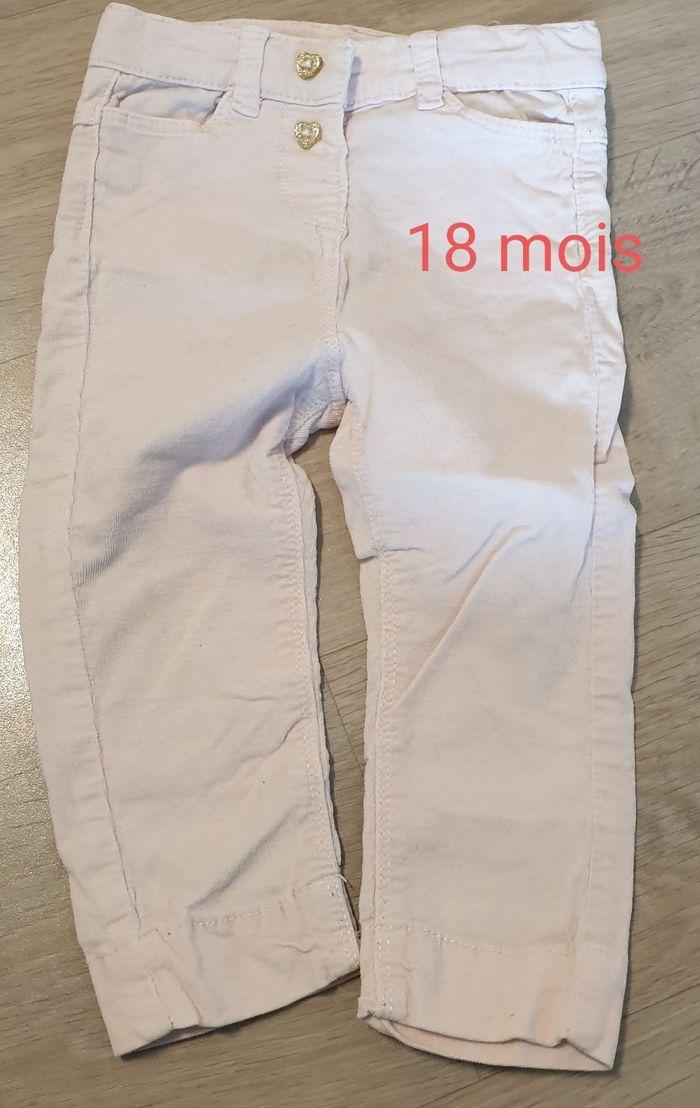 Lot de 12 vêtements fille 18 mois - photo numéro 2