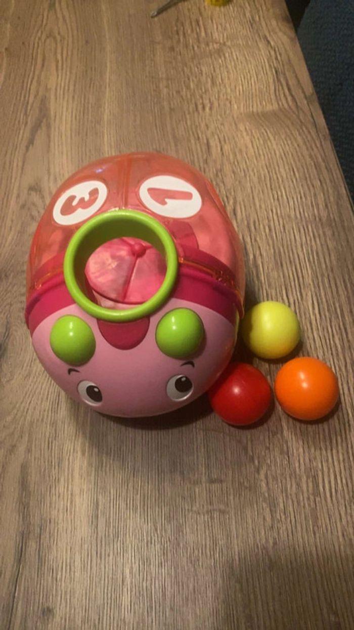 Coccinelle roulante "Count'n Roll" Bright Starts pour enfant 🐞 - photo numéro 3