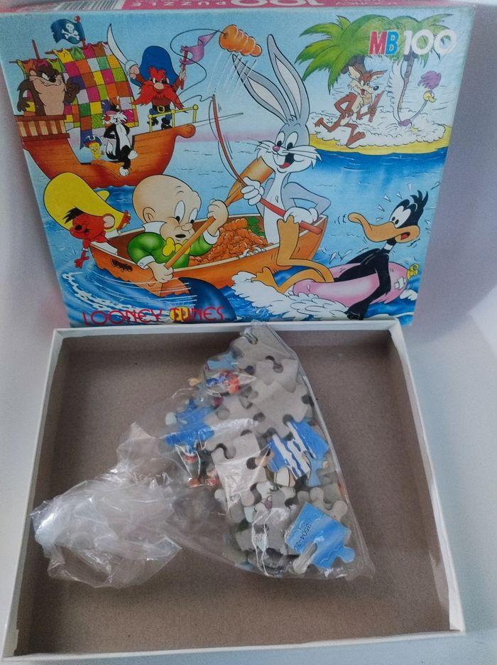 Puzzle Looney tunes MB 100 Hasbron / vintage - photo numéro 2