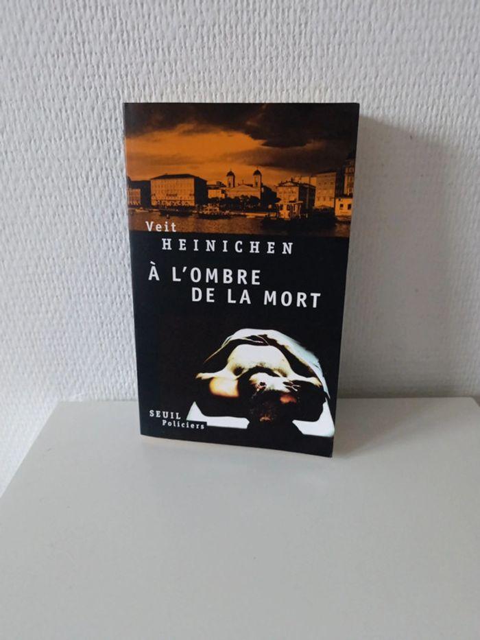 📚Veit Heinichen - À l'ombre de la mort grand format📚 - photo numéro 1