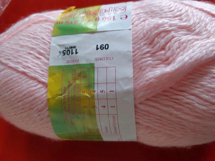 1 pelote de laine 150g rose - photo numéro 1