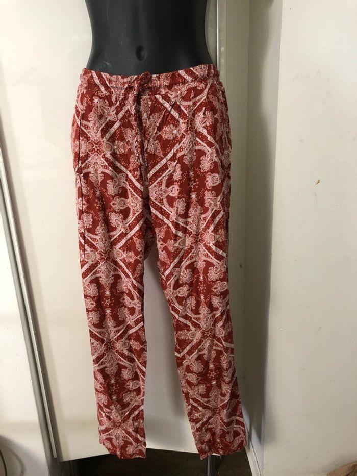 Pantalon léger . Taille S - photo numéro 1