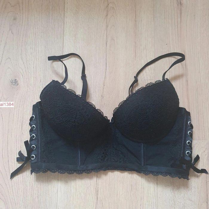 Soutien gorge coque push-up armatures dentelle noir - Undiz - Taille 85B - photo numéro 1