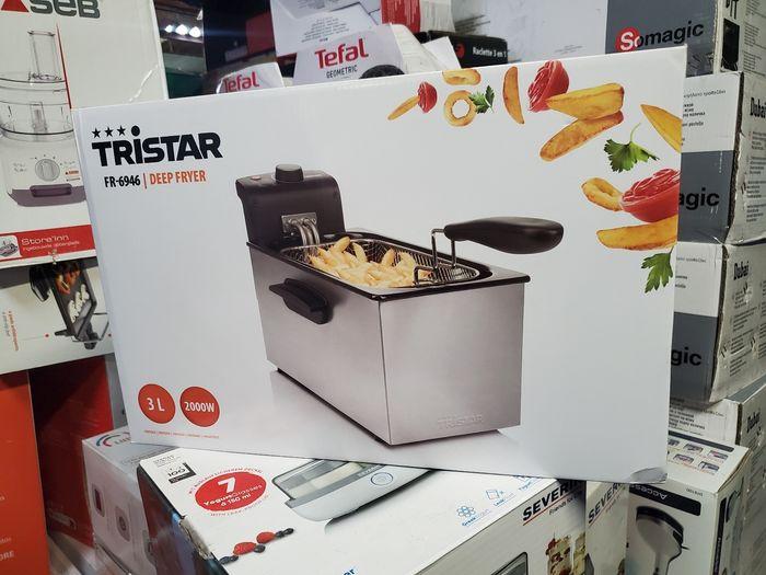 Friteuse TRISTAR 3L Cuve amovible.