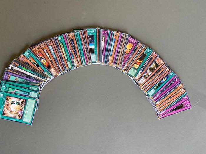 119 Cartes Yu-Gi-Oh - photo numéro 1