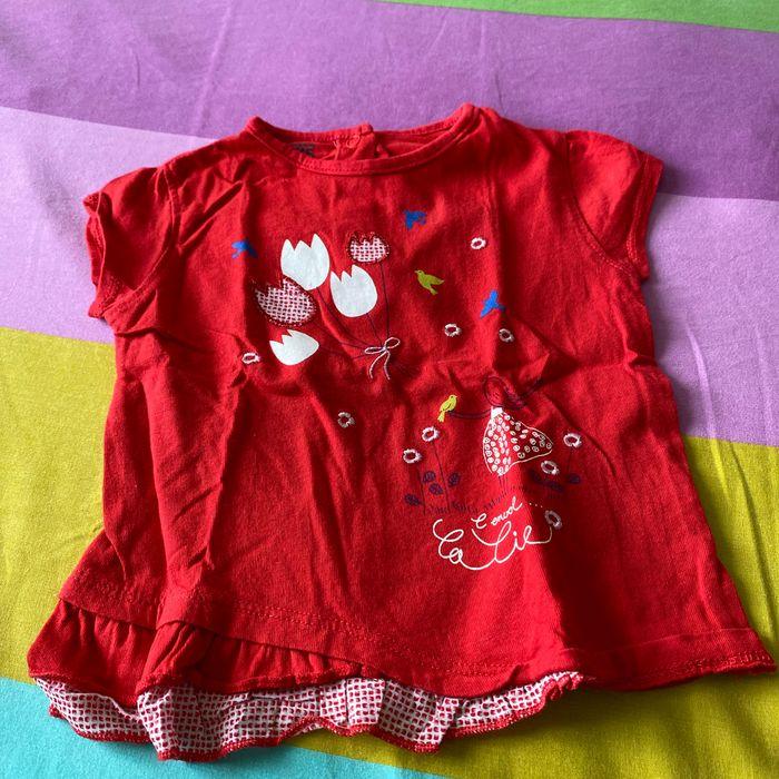 Lot t-shirt , gilets, short compagnie des petits - photo numéro 3