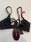 Soutien gorge noir hunkemoller, taille 70A, neuf, valeur 33€