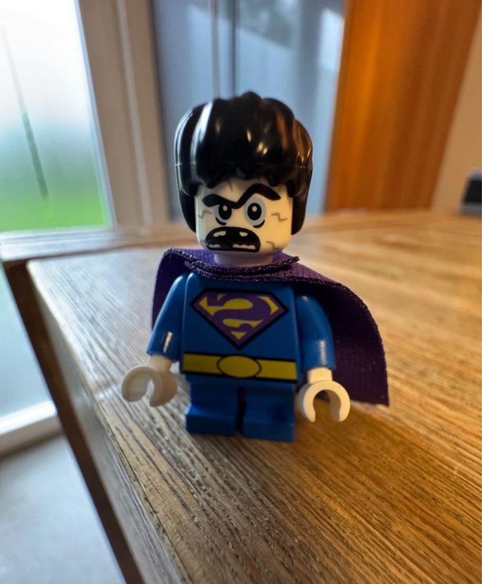 Minifigures Lego - Bizarro - Super héros - photo numéro 1