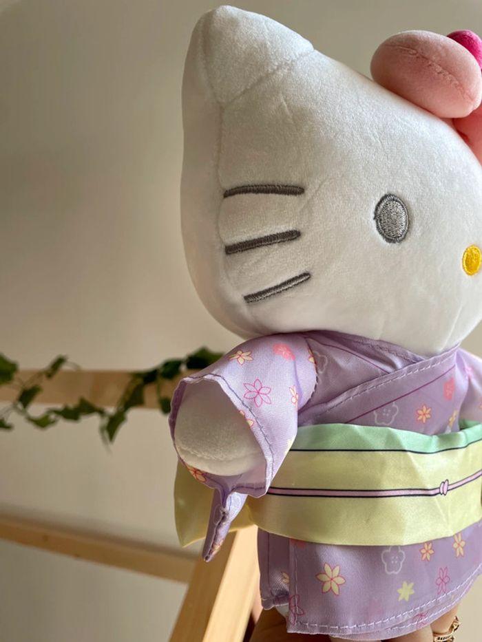 Peluche Hello Kitty en Kimono 👘 - photo numéro 16