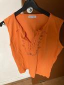 Tee shirt orange blanche porte taille 42/44