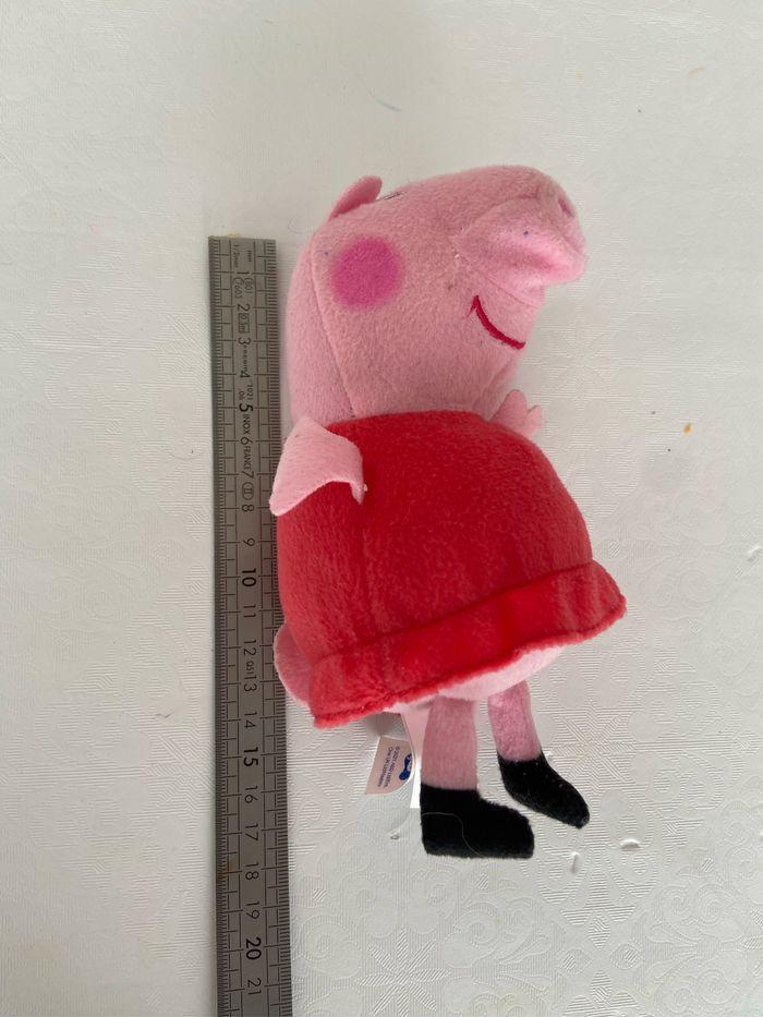 Peluche Peppa Pig - photo numéro 5