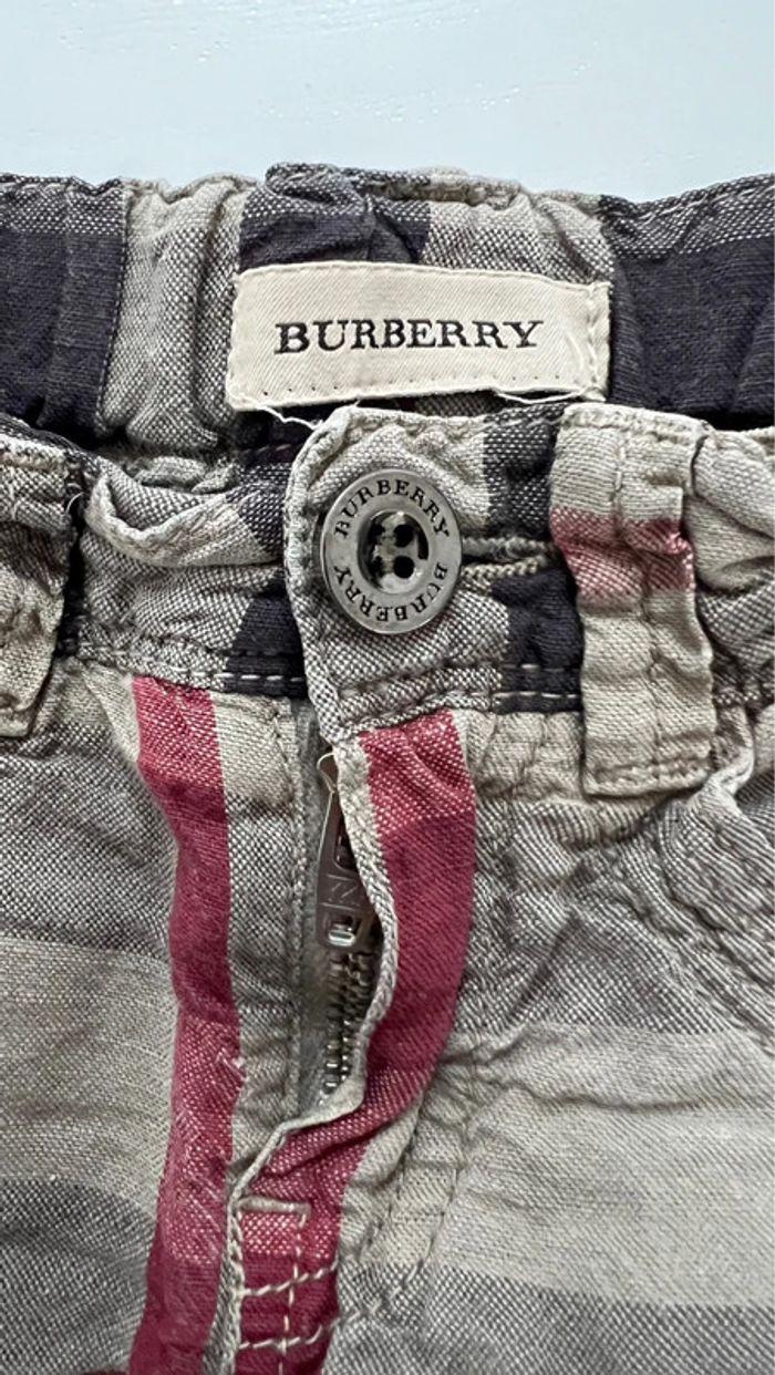 Short Burberry Bébé 12 mois - photo numéro 3