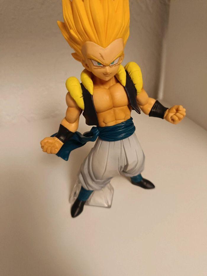 Figurine dragon ball gotrunk ssj - photo numéro 2