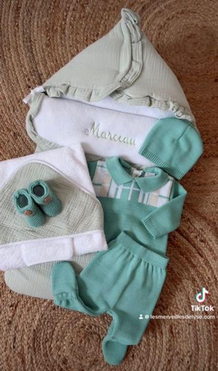 Produits bébé personnalisation en broderie