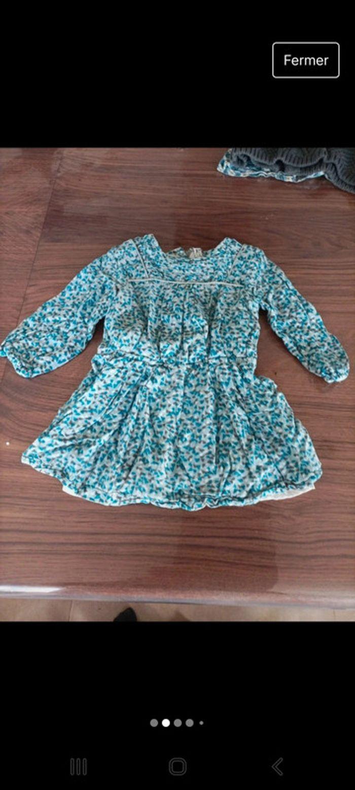 Lot de 2 robes hiver et une blouse fille 3 ans - photo numéro 2