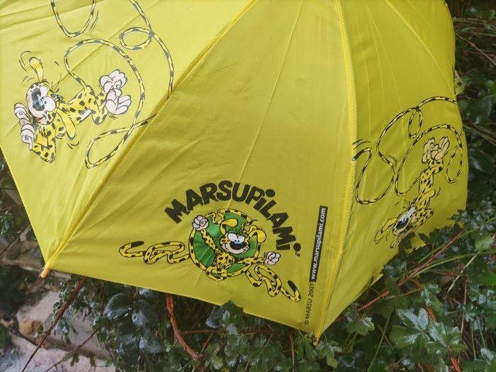 Parapluie et cape marsupilami neuf - photo numéro 1