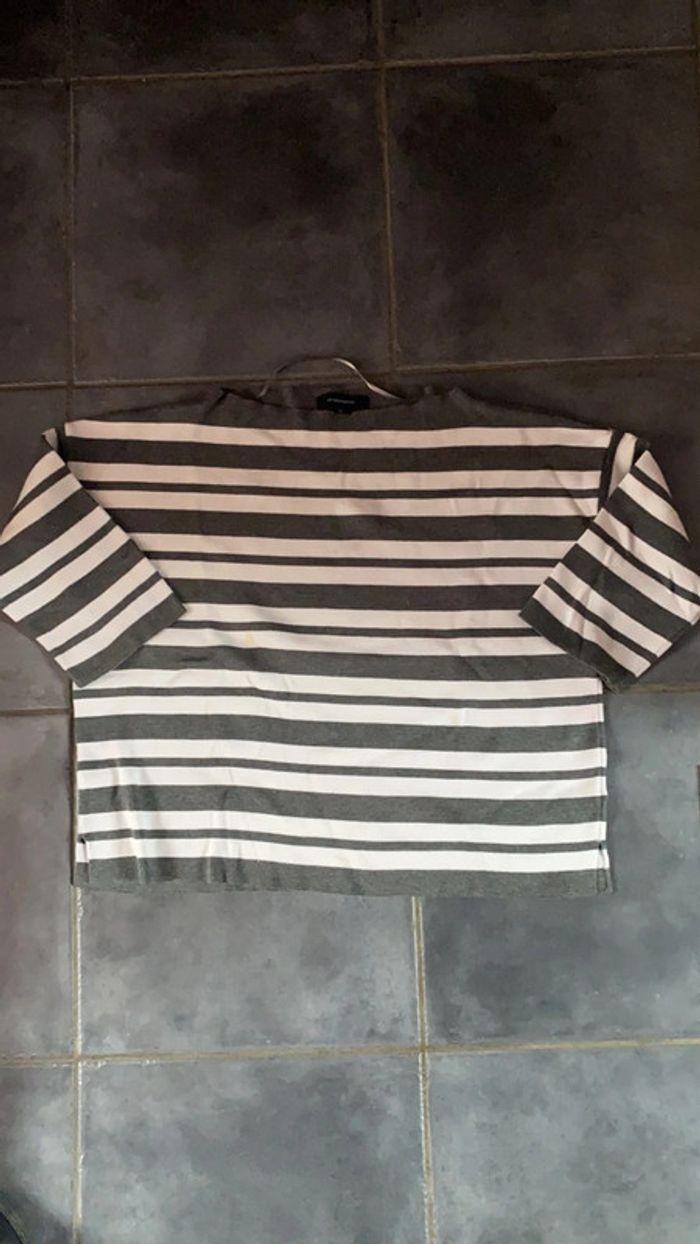 Petit pull-over - photo numéro 1