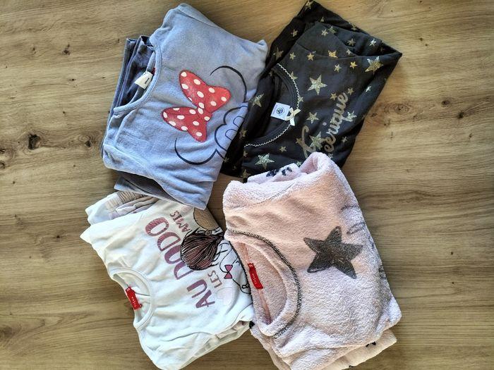 Lot de vêtements fille 4 ans automne hiver - photo numéro 3