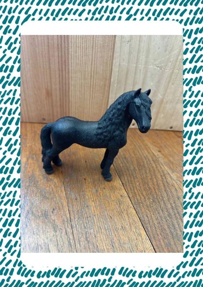 Figurine cheval Schleich - photo numéro 1