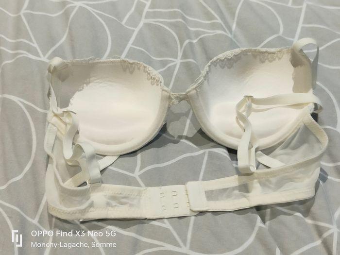 Soutien gorge avec armature et rembourrage 85 A Primark à 2€-50% dès 2 achetés - photo numéro 2