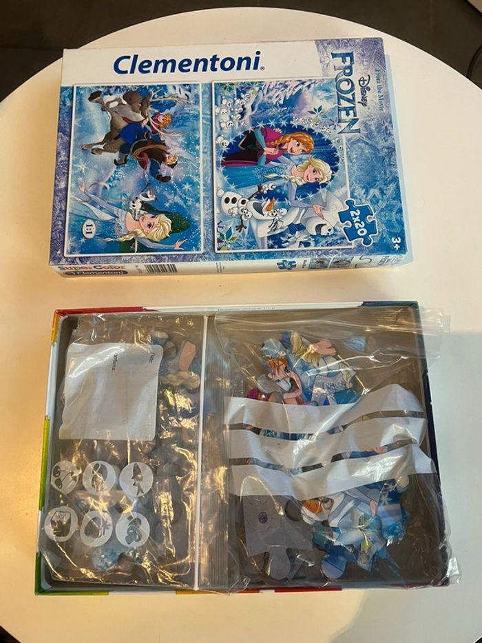 Puzzle Frozen la reine des neiges Disney 2x20 pièces complet en parfait état  3 ans et + - photo numéro 3