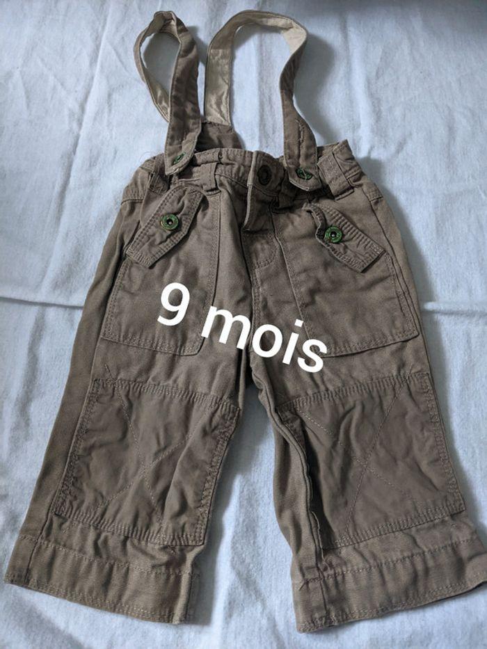 Pantalon à bretelles 9 mois - photo numéro 1