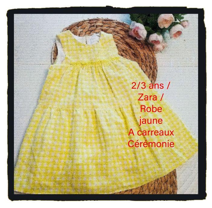 Robe cérémonie zara fille a carreaux jaune fluo, 24/36 mois, comme neuf - photo numéro 1