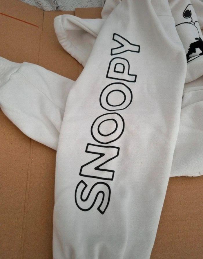 🌸 Crop sweat femme Snoopy taille XS / S (34-36) 🌸 - photo numéro 3