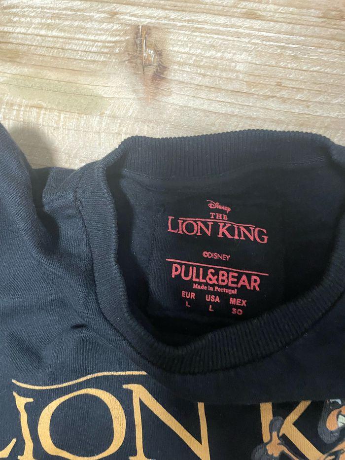 Sweat le roi lion pull and bear taille L - photo numéro 5