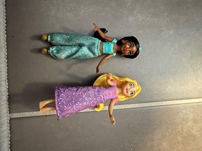 Figurines Disney Mattel Raiponce & Jasmine - photo numéro 1