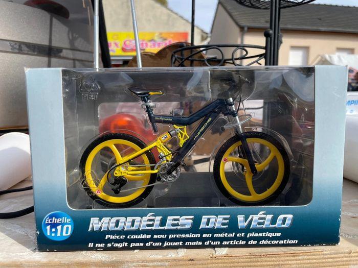 Figurine de modèle de vélo Porsche - photo numéro 2