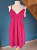 Robe fuchsia neuve