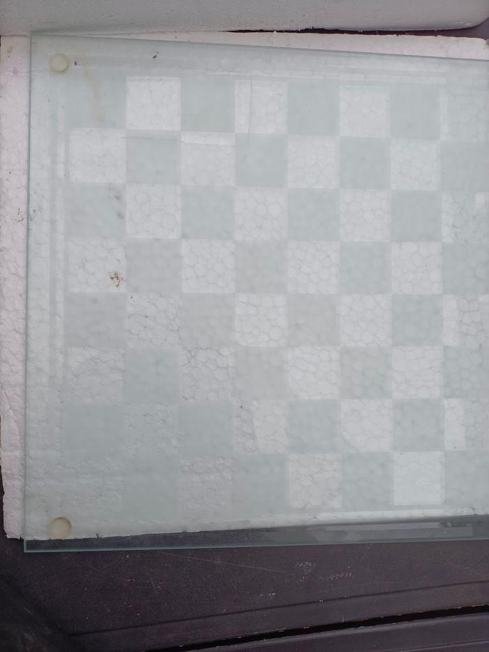 Jeux d'échecs en verre - photo numéro 2