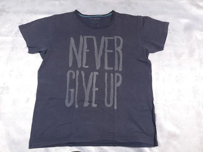 Lot de 2 tee shirt Pull & Bear, taille 42, dont 1 gratuit - photo numéro 2