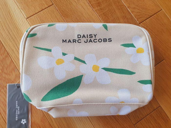 Trousse De Toilette "MARC JACOBS" en Toile Jaune Beige neuve sous blister. - photo numéro 8