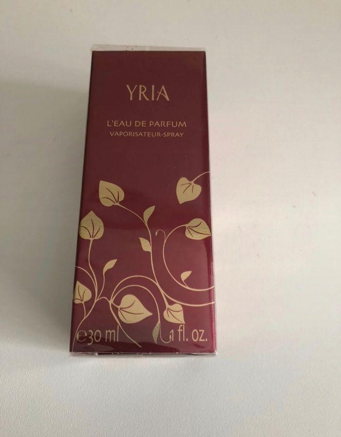 Parfum femme  "Yria " Yves Rocher - photo numéro 1