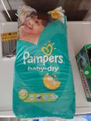 Couches Pampers