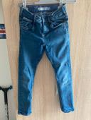 Jean skinny Okaïdi taille 10 ans