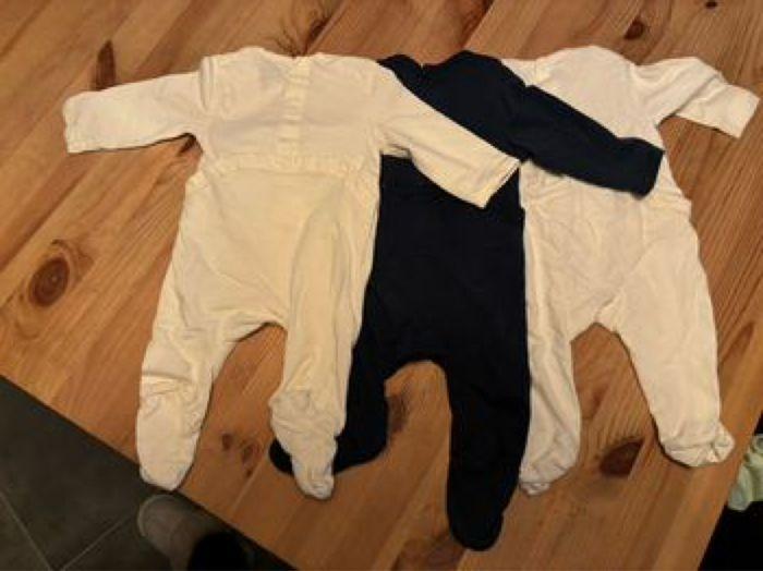 Lot de 3 pyjamas - photo numéro 2