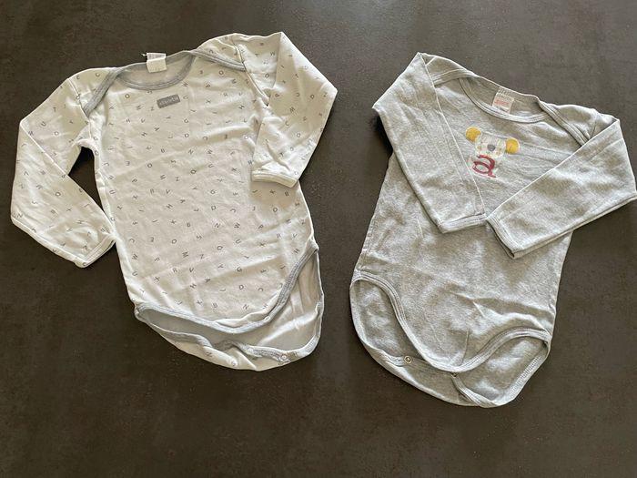 Lot de 4 bodies en 3 ans. Absorba et petit bateau - photo numéro 3