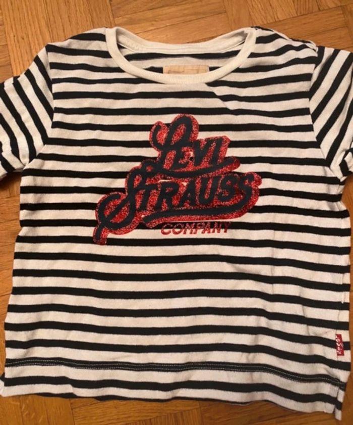 T-shirt 5 ans très bon état fille - photo numéro 2